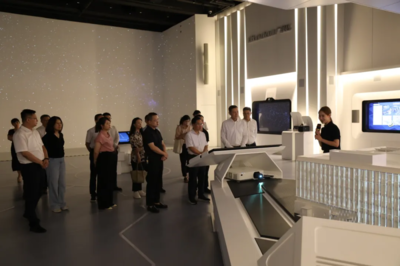 湖南省住建廳領導一行蒞臨廣聯(lián)達考察交流 共話建筑業(yè)數(shù)字化轉型